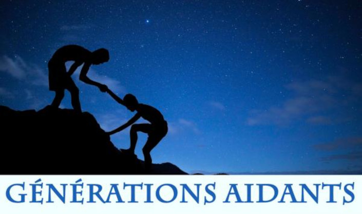 Logo de l'emission générations aidants : de nuit, en contre jour, une personne hisse une autre personne au sommet d'une montagne.